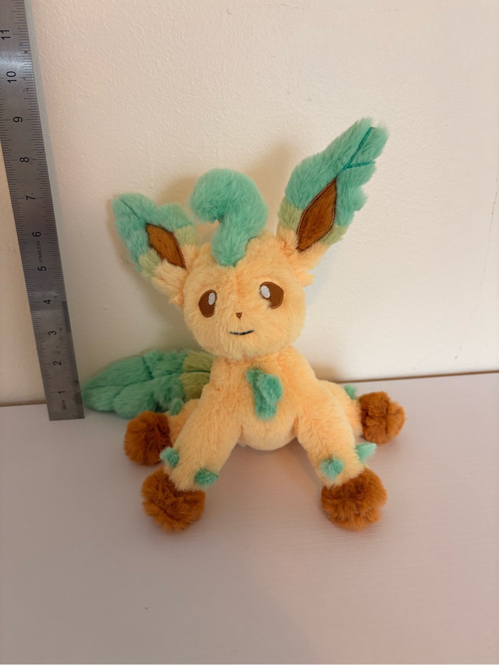 POKÉMON Leafeon Plush Toy